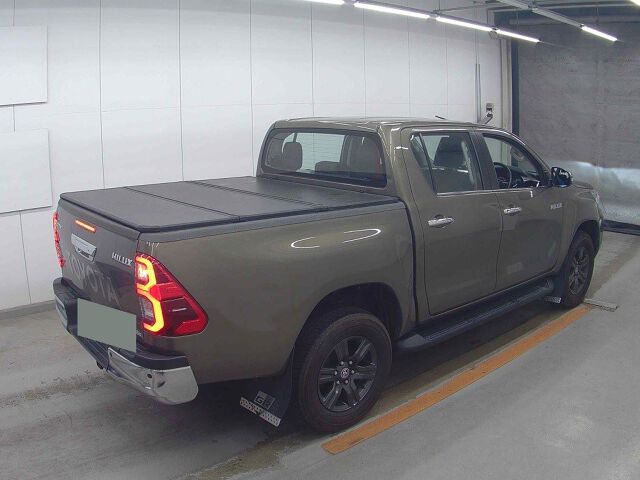 2023 Toyota Hilux Z 4WD auction photo 5