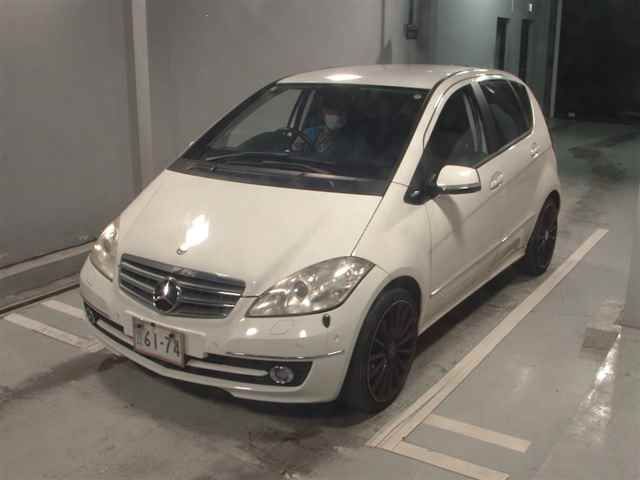 2010 Mercedes-Benz A-Class A180 auction photo 4