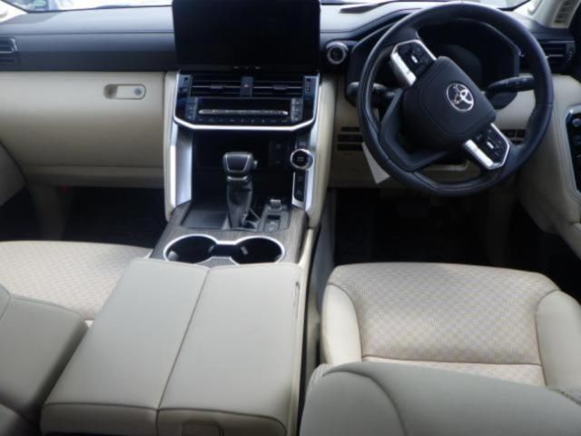 2025 Toyota Land Cruiser ZX auction photo 3