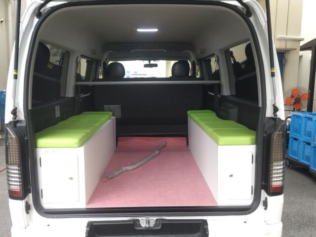 2018 Toyota Hiace L Super GL Dark 4WD auction photo 6