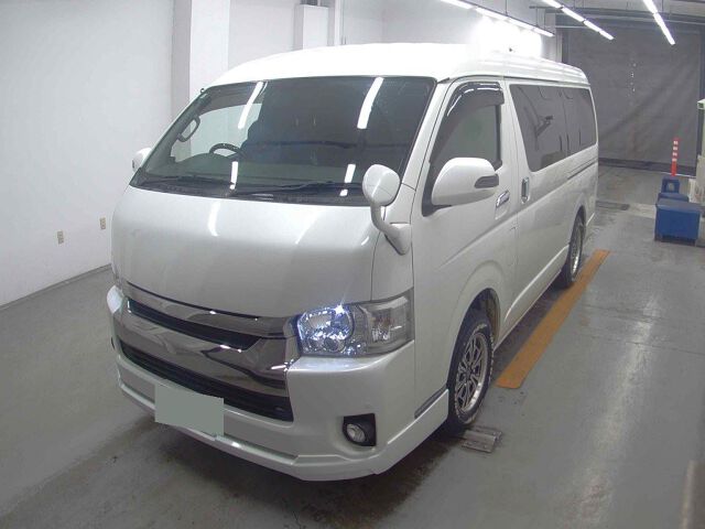 2018 Toyota Hiace L Super GL Dark 4WD auction photo 4