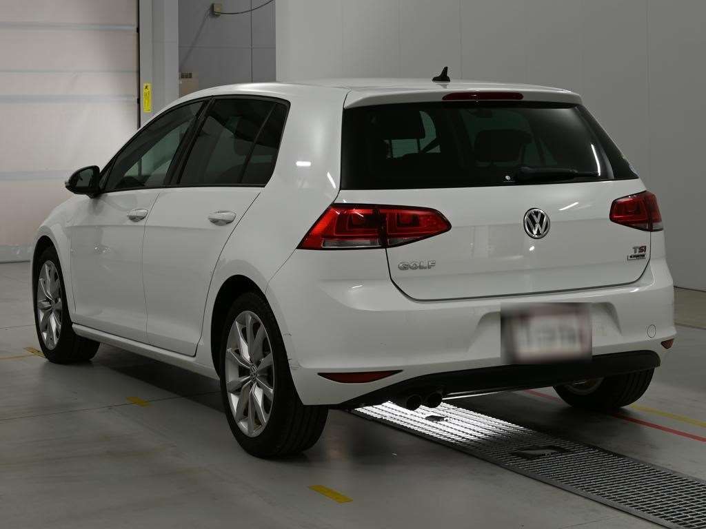 2016 Volkswagen VW ゴルフ TSIハイラインブルーモーション auction photo 6