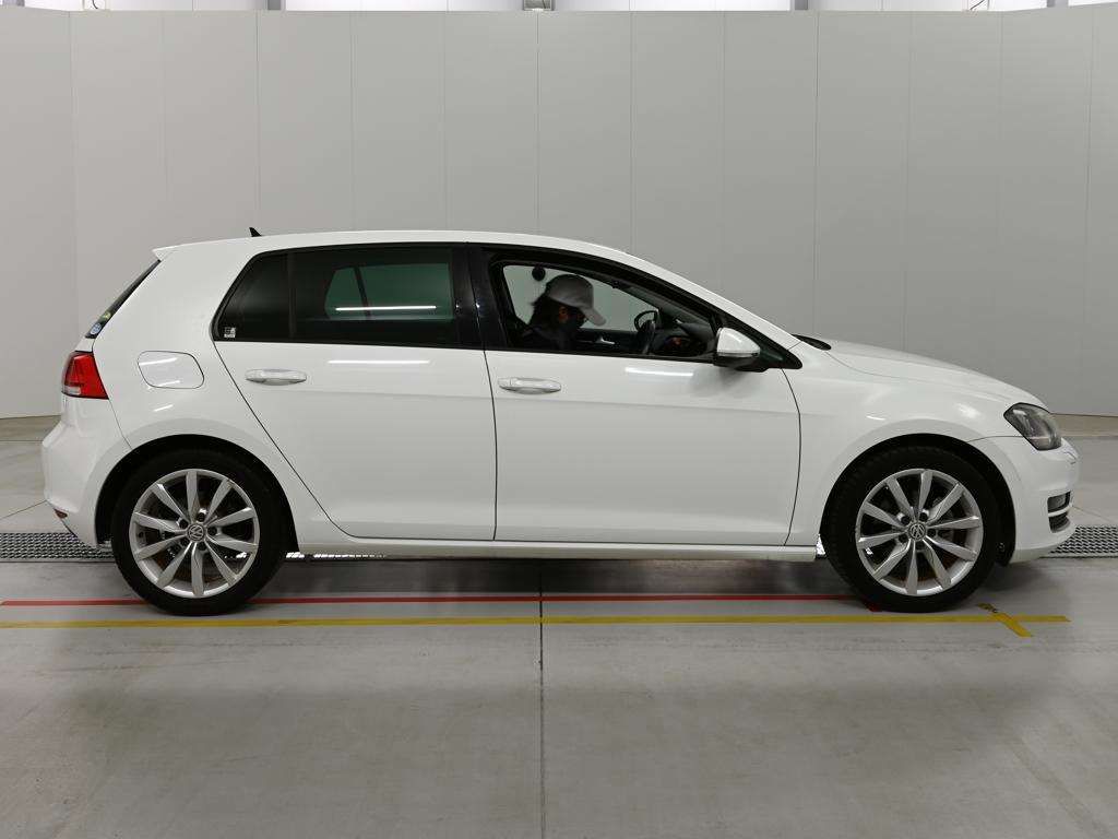 2016 Volkswagen VW ゴルフ TSIハイラインブルーモーション auction photo 3
