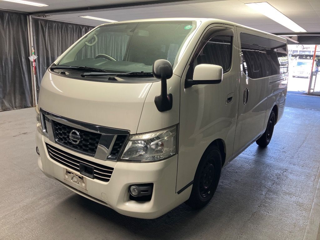 2017 Nissan NV350 Caravan プレミアムGX エマージェンシーブレーキパッケージ auction photo 5