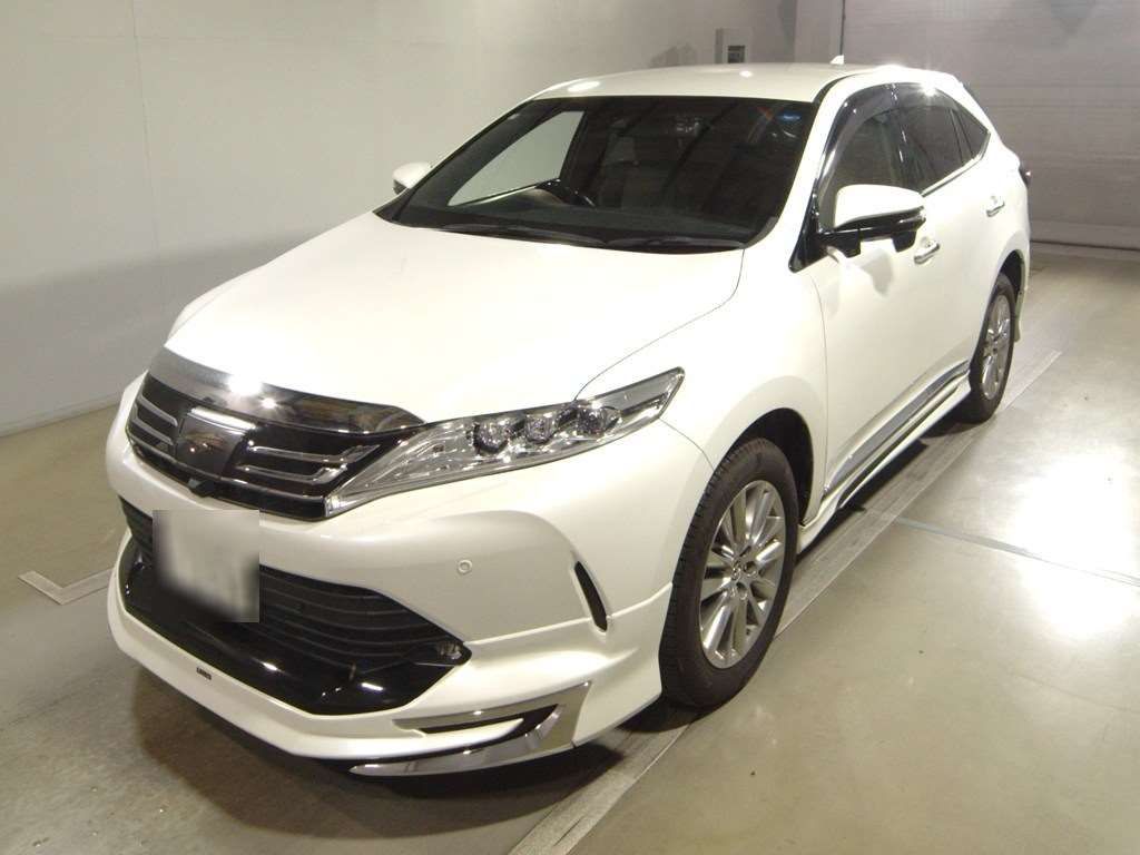 2019 Toyota Harrier Premium 4WD Japan auction vehicle