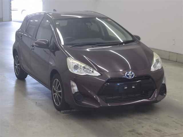 2016 Toyota Aqua G Japan auction vehicle