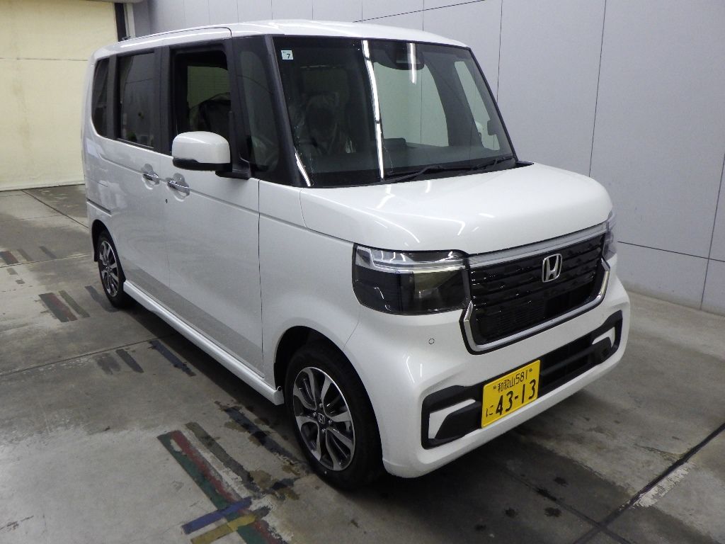 2026 Honda N-BOX custom Japan auction vehicle