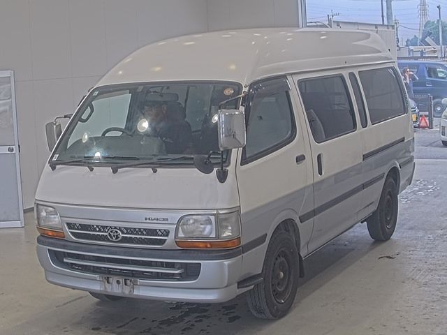 2003 Toyota Hiace Japan auction vehicle