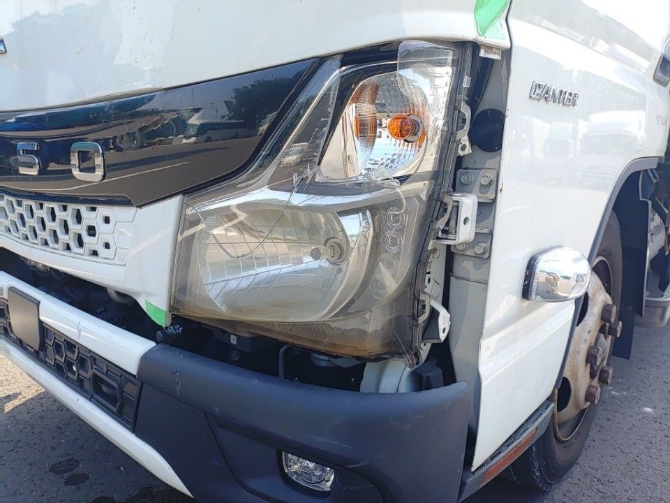 2021 Mitsubishi Fuso Canter auction photo 36