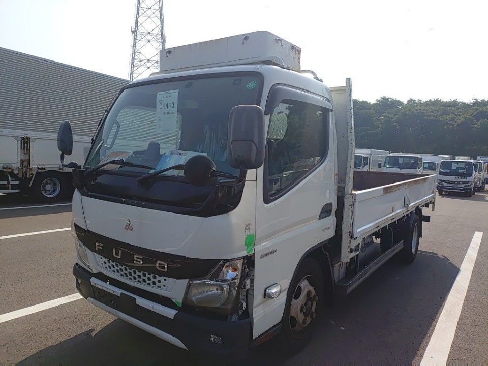 Japan Auction Vehicles 40 2021 Mitsubishi Fuso Canter auction photo