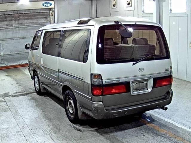 1998 Toyota Hiace スーパーカスタムリミテッド D-TB auction photo 2