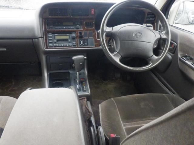 1998 Toyota Hiace スーパーカスタムリミテッド D-TB auction photo 3