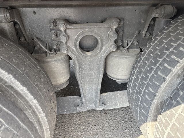 2012 Isuzu Giga アルミウイング auction photo 8
