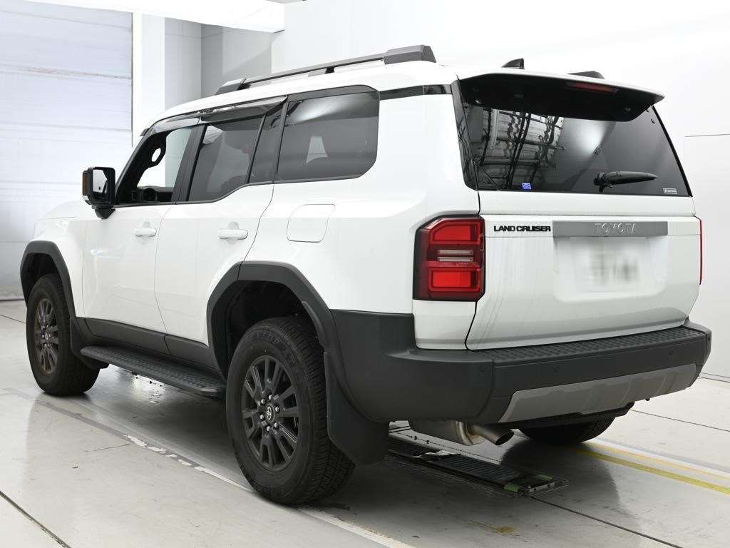 2025 Toyota Land Cruiser 250 VX 4WD auction photo 6