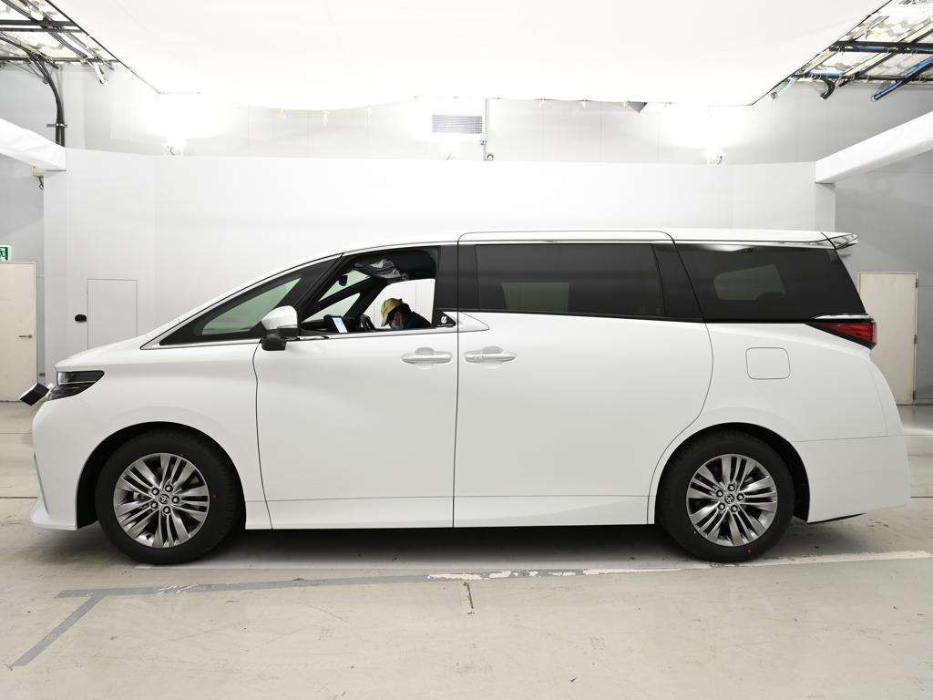 2026 Toyota Alphard Z 4WD auction photo 4