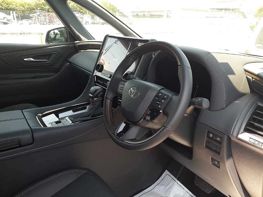 2026 Toyota Alphard Z 4WD auction photo 9
