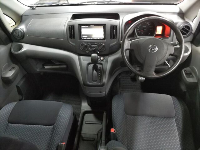 2018 Nissan NV200 Vanette Van GX auction photo 3