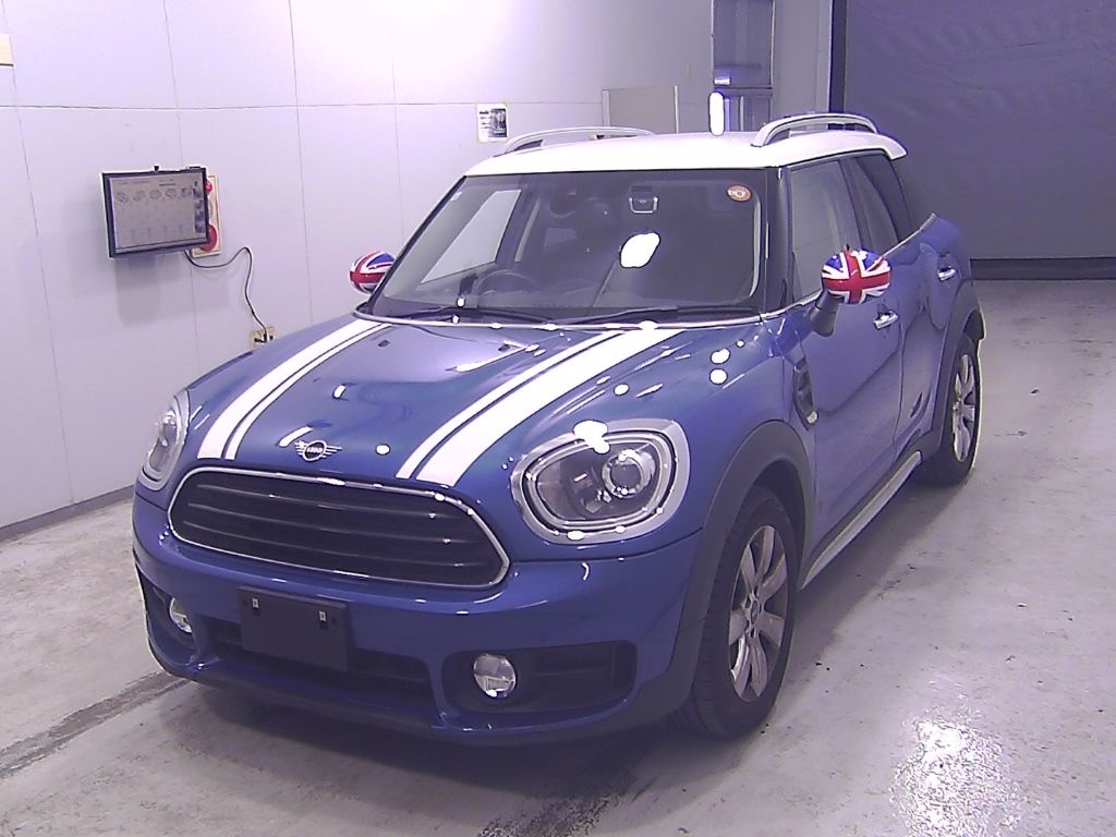 2019 MINI ミニ ワゴン Cooper D Crossover auction photo 4