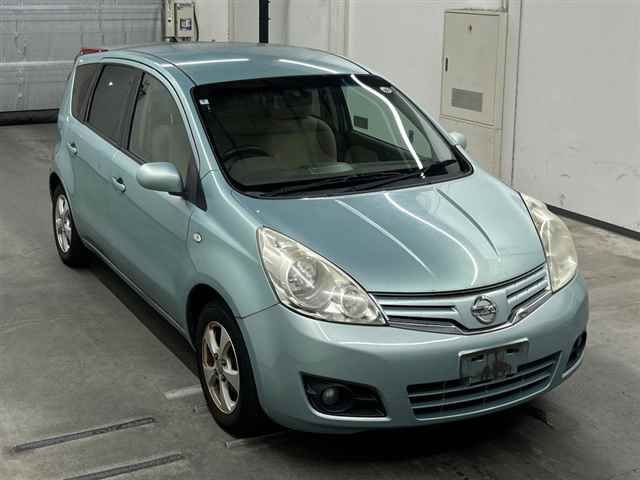 2008 Nissan Note Japan auction vehicle