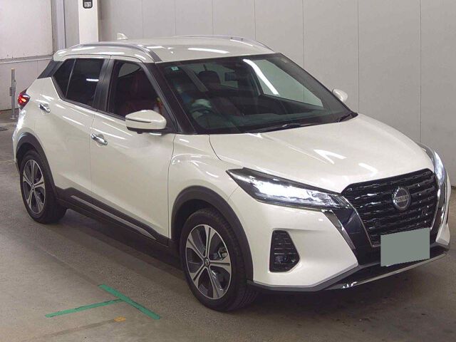 2022 Nissan Kicks XFOUR Style Edition 4WD Japan auction vehicle