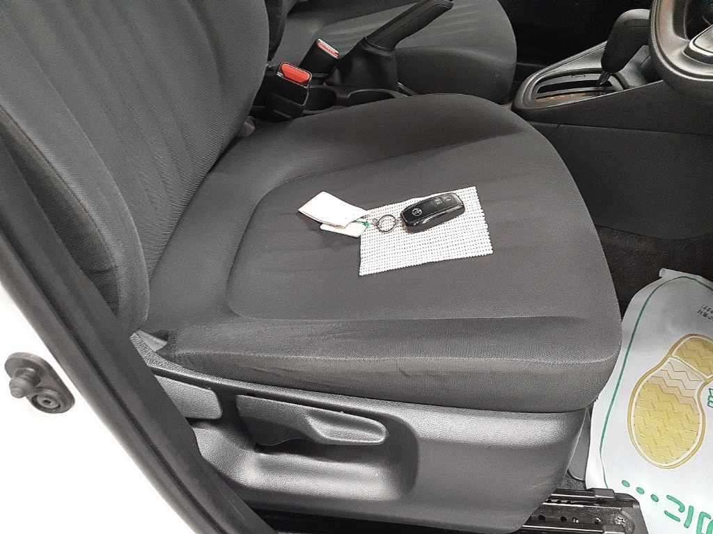 2021 Toyota Yaris X スマートエントリーPKG auction photo 10