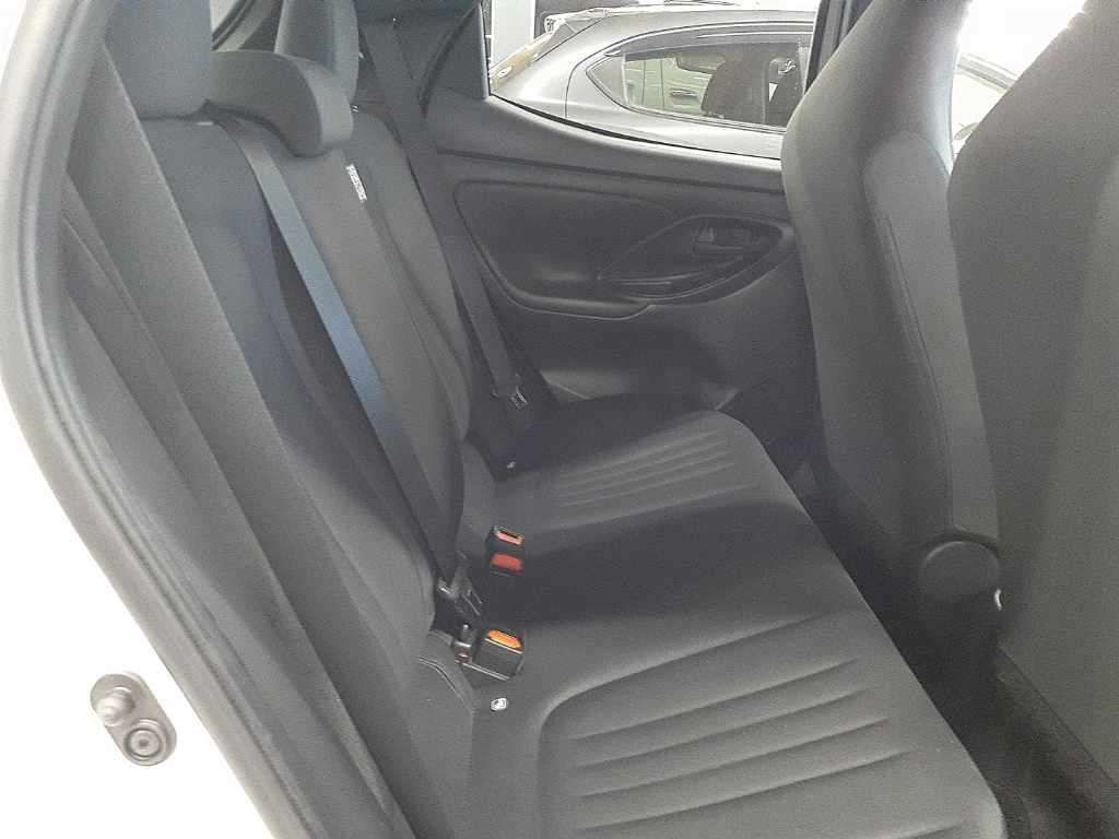 2021 Toyota Yaris X スマートエントリーPKG auction photo 11