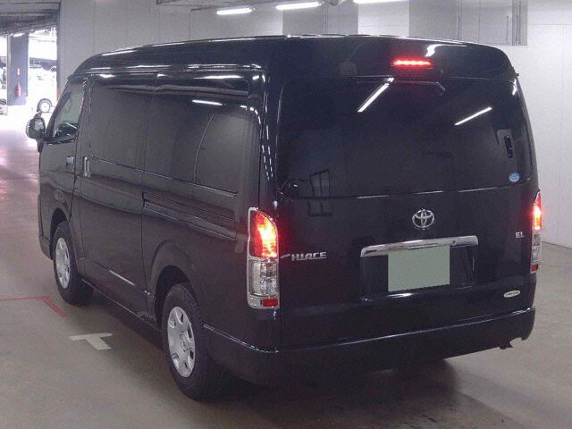 2016 Toyota Hiace GL 4WD auction photo 2