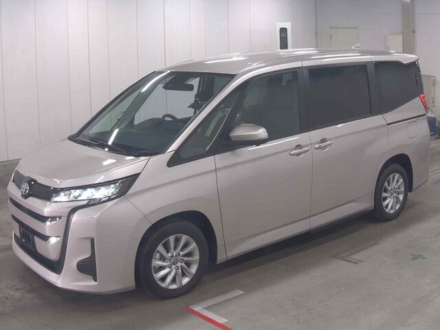 2025 Toyota Noah HV G Type 1 1 May auction photo 4