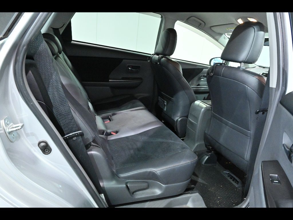 2014 Toyota Prius Alpha Gチューンブラック auction photo 7
