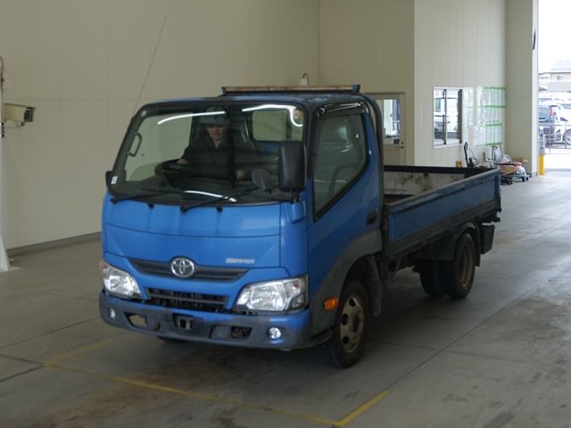 2018 Toyota Dyna Hira Japan auction vehicle