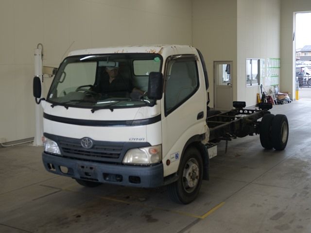 2007 Toyota Dyna chassis Japan auction vehicle
