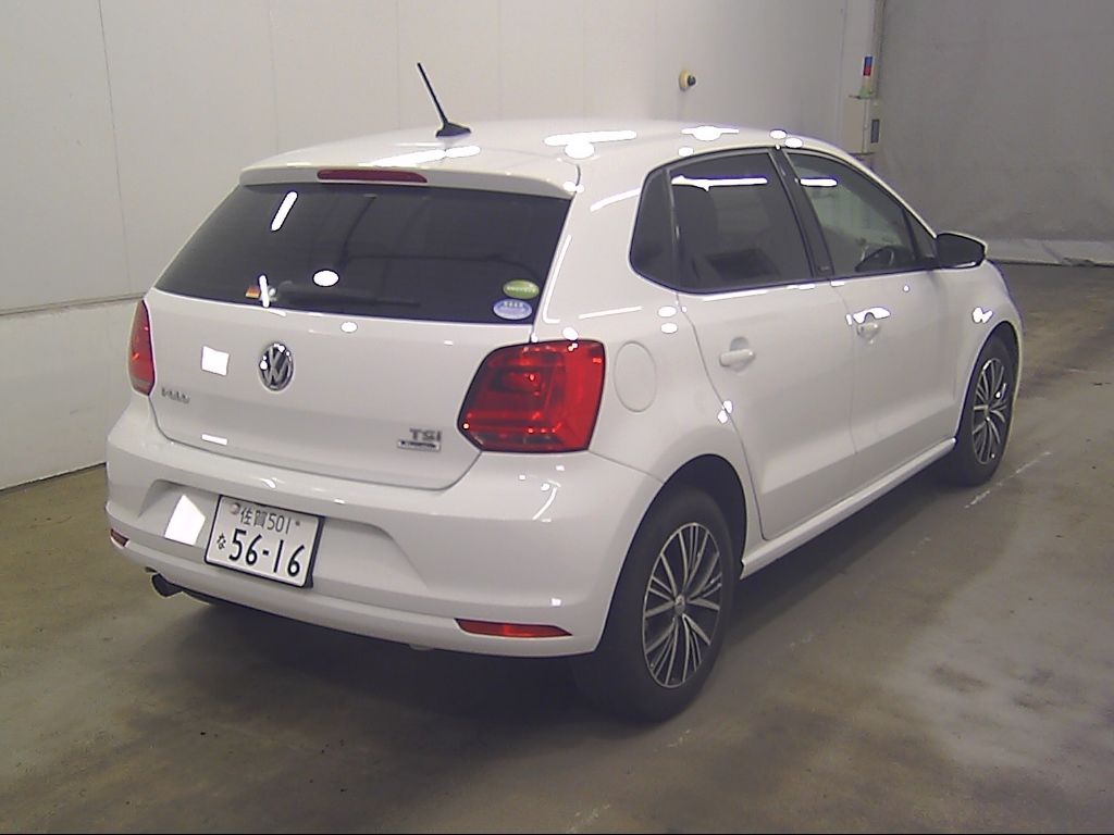 2016 Volkswagen ポロ 5HB オールスター auction photo 2