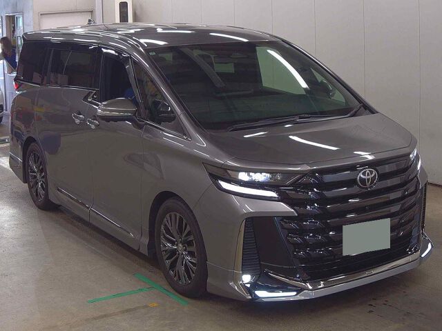 Japan Auction Vehicles 8 2025 Toyota Vellfire Z Premier 4WD auction photo