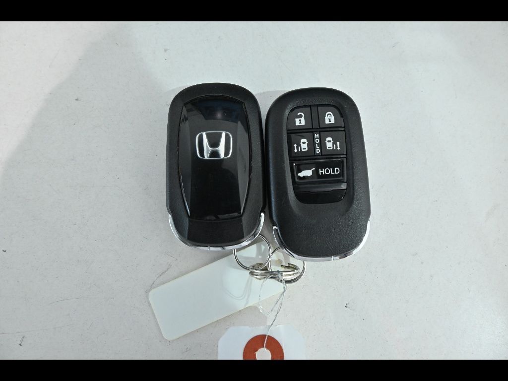2022 Honda Stepwgn 4WD 7人 auction photo 13