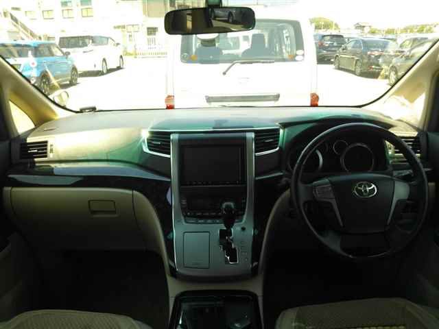 2013 Toyota Alphard 4WD ハイブリッドX auction photo 8