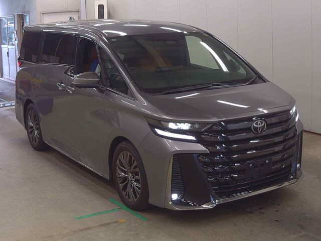 2025 Toyota Vellfire Z Premier Japan auction vehicle