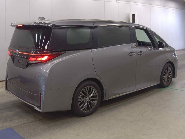 2025 Toyota Vellfire Z Premier auction photo 5