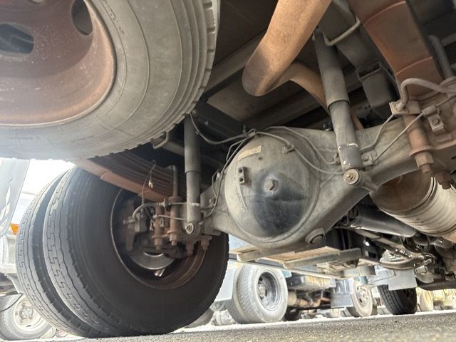 2017 Mitsubishi Fuso Canter Flat crane, 3-stage auction photo 10