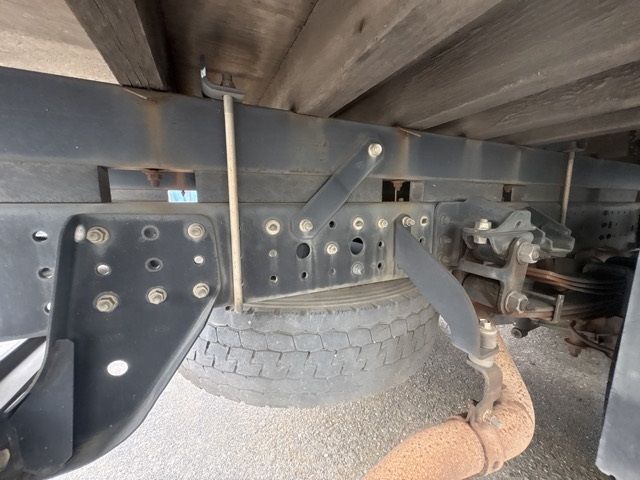 2017 Mitsubishi Fuso Canter Flat crane, 3-stage auction photo 16