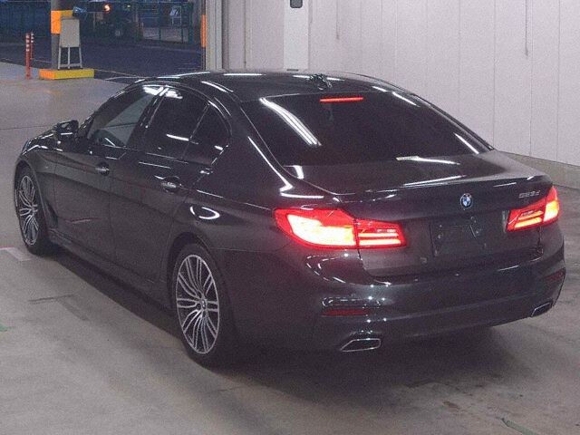 2017 BMW 5 Series 523D M Sport auction photo 2