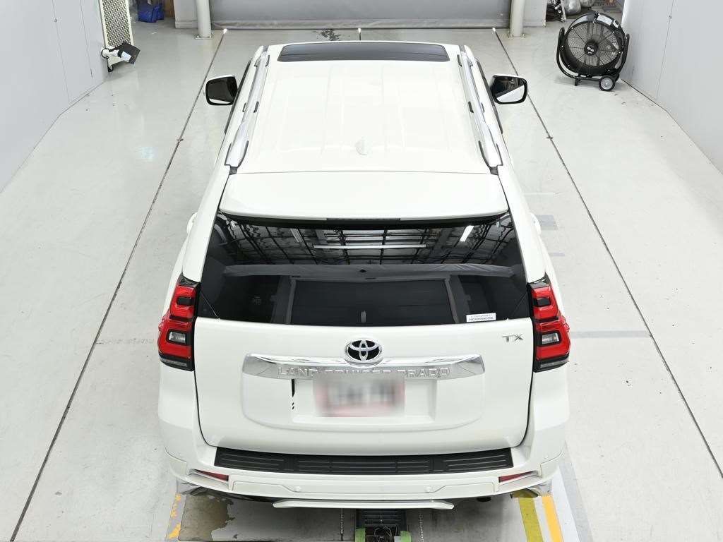 2023 Toyota Land Cruiser Prado TX Lパッケージ 4WD auction photo 8