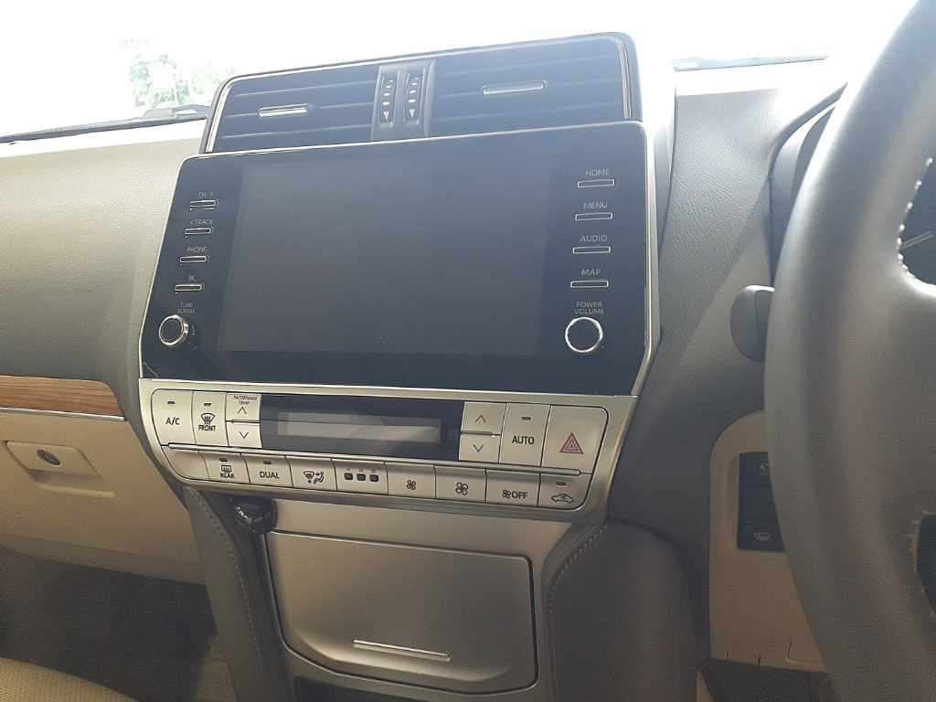 2023 Toyota Land Cruiser Prado TX Lパッケージ 4WD auction photo 12