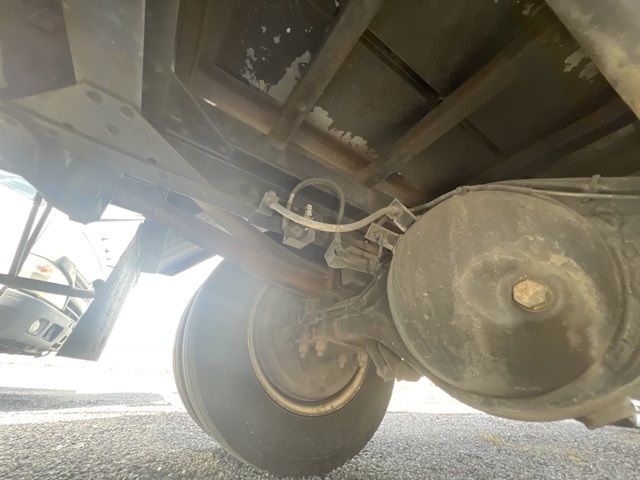 2009 Isuzu Elf ボトルバン auction photo 10