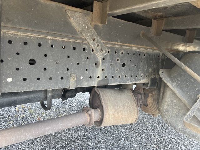 2009 Isuzu Elf ボトルバン auction photo 17