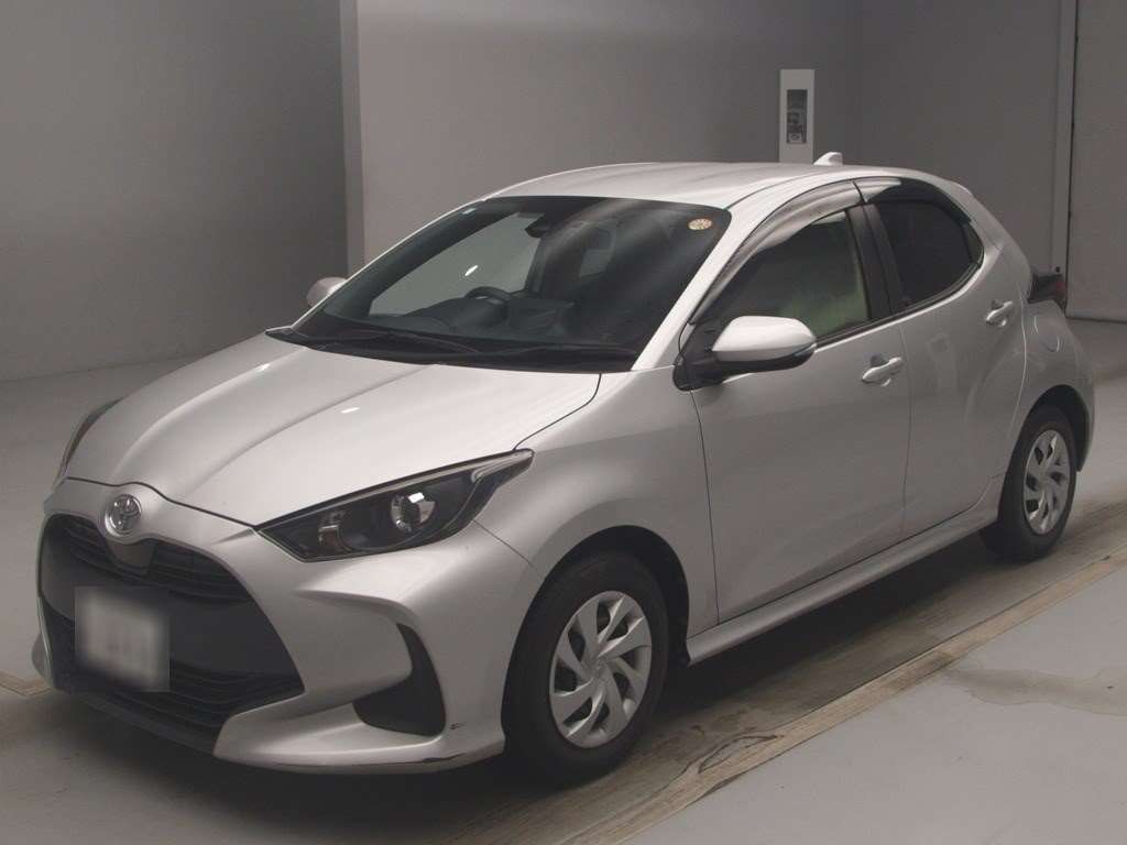 2020 Toyota Yaris X Japan auction vehicle