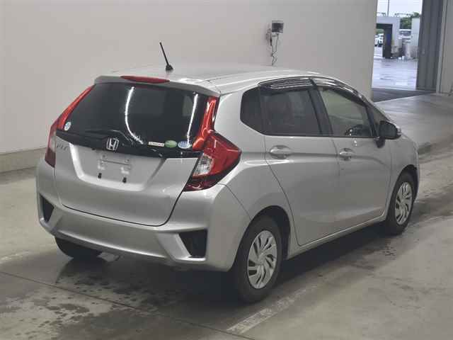 2016 Honda Fit 13G・Fパッケージ auction photo 5