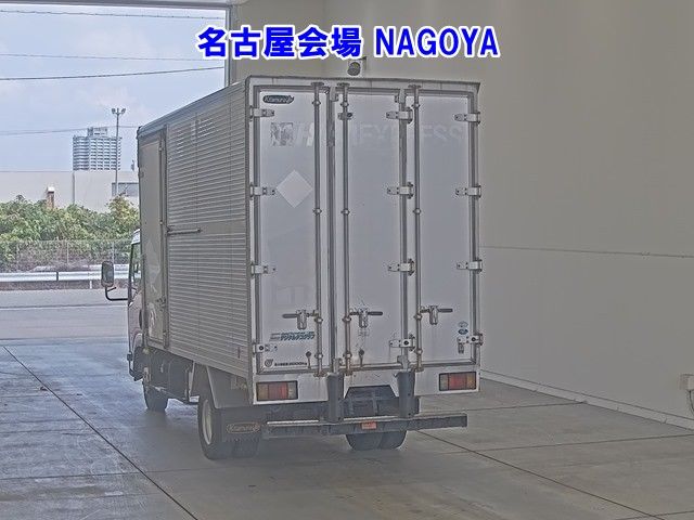 2012 Isuzu Elf アルミバン auction photo 2