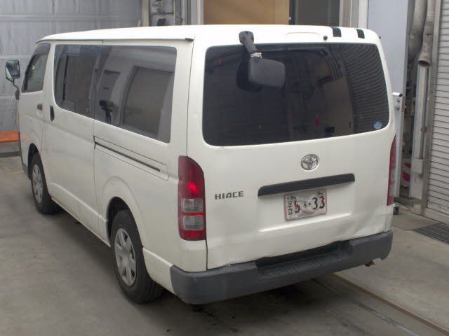 2005 Toyota ハイエースV DX 1.2トン 6ニン auction photo 2