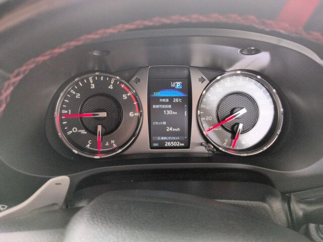 2023 Toyota Hilux Z GRスポーツ 4WD auction photo 3