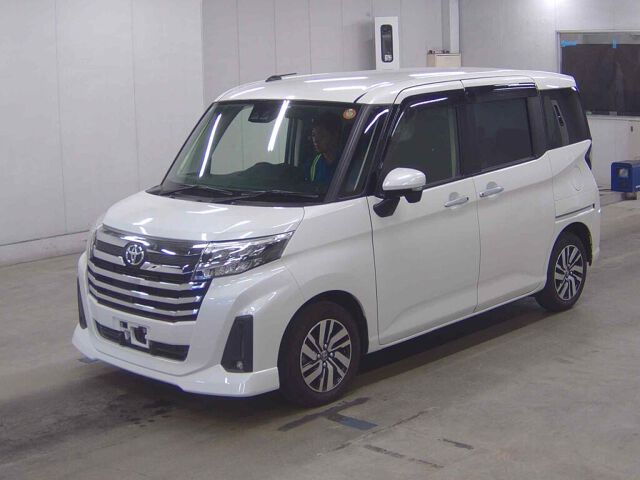 2025 Toyota Roomy Custom G 4WD auction photo 4